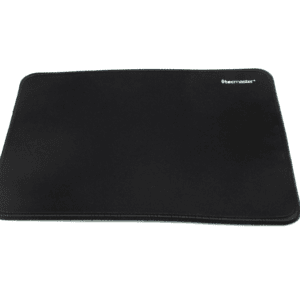 MOUSE PAD TECMASTER 30 x 25 x 0,5 cm COLOR NEGRO El Mouse Pad Tecmaster 30x25 cm Negro ofrece una superficie amplia, precisa y cómoda para el uso diario de tu mouse. Ideal para trabajo, estudio o gaming, con base antideslizante y tela suave de alta calidad.